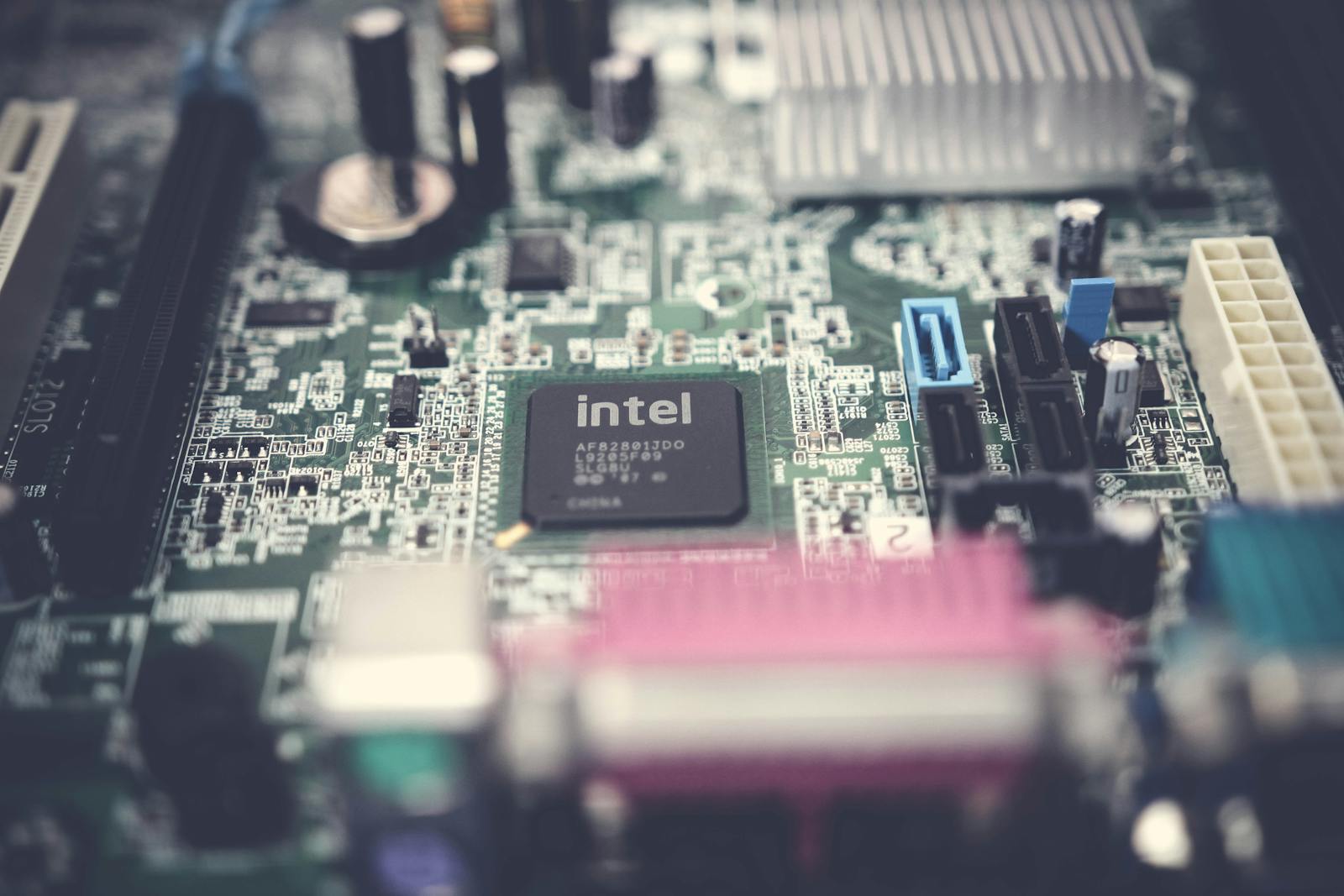 PROCESADOR INTEL