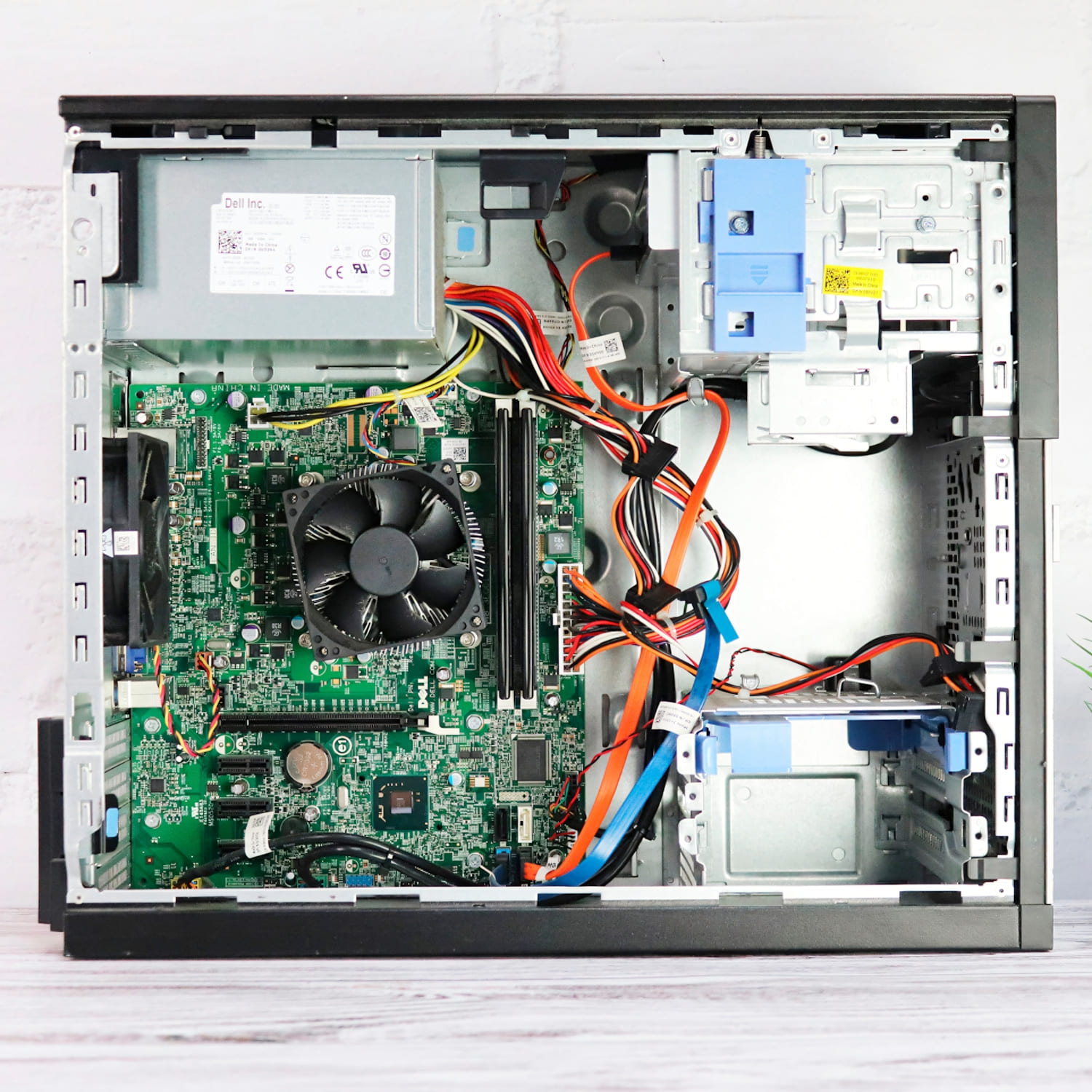 Dell 390 MT / i3-2120 / 16GB DDR3 512GB SSD Windows 10 - Imagen 4