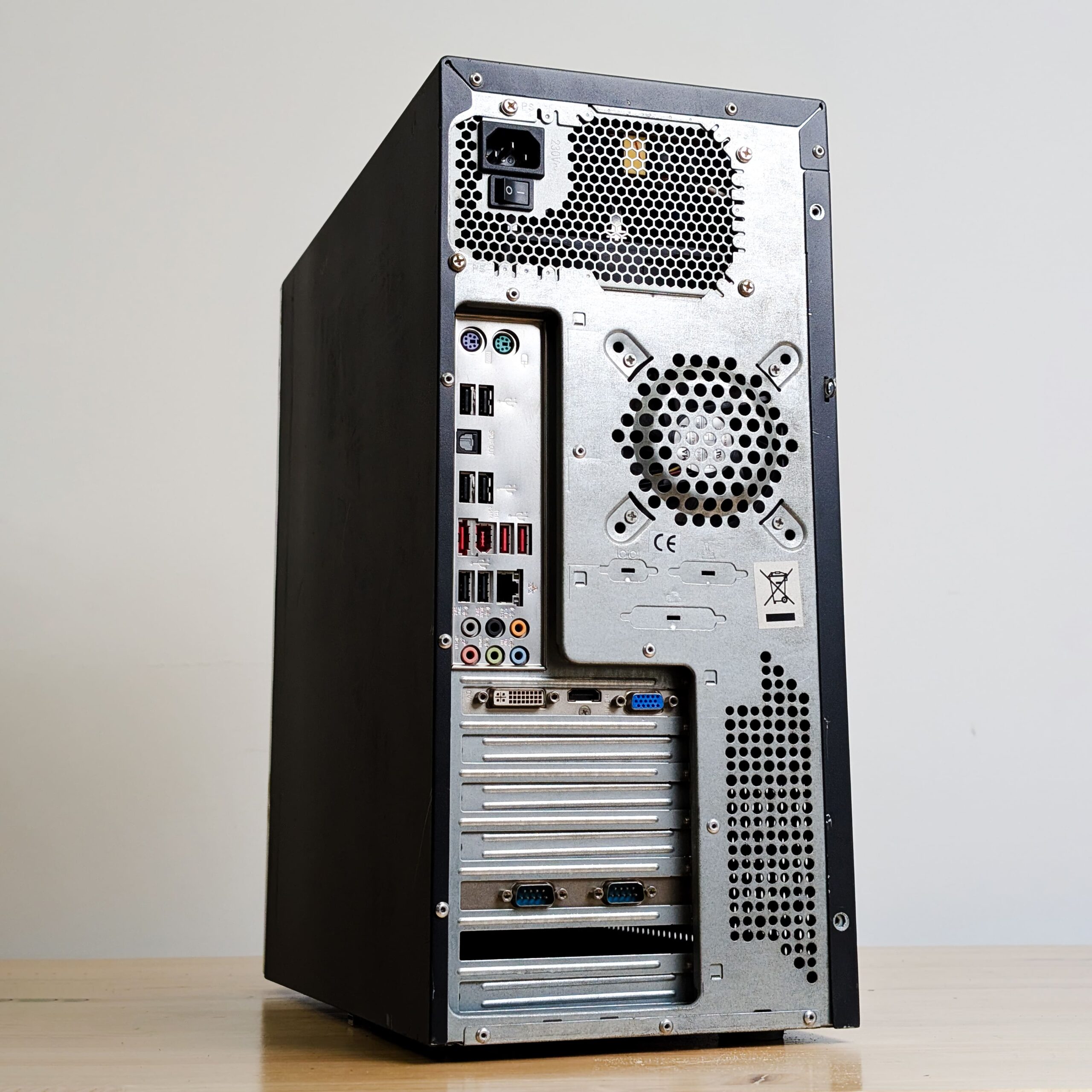 VORPC VORPC TORRE / i5-760 / 8GB DDR3 256GB SSD Windows 10 - Imagen 3